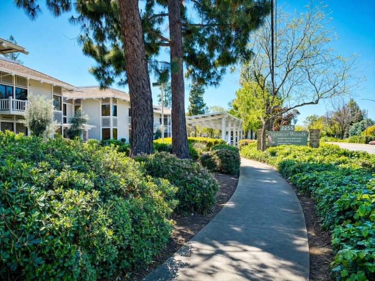 Entrance walkway to Golden State Dermatology's Walnut Creek office on Ygnacio Valley Road